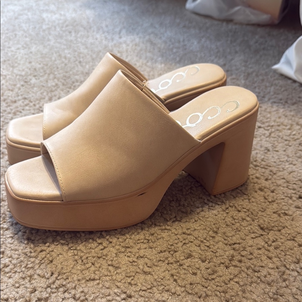 Elegant Cream Block Heel Mules